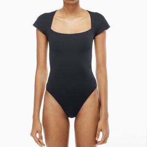 Aritzia Babaton Square Neck Cap Sleeve Bodysuit